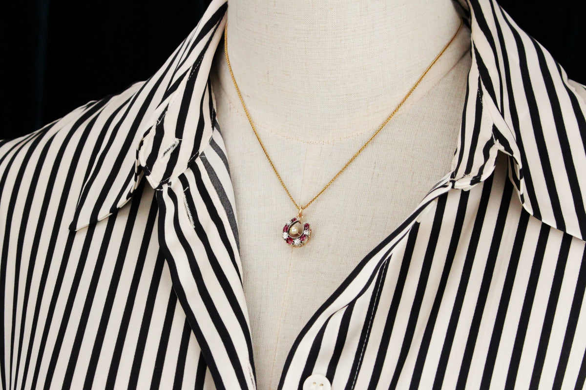 ANTIQUE VICTORIAN RUBY DIAMOND &amp; PEARL HORSESHOE PENDANT 9ct GOLD