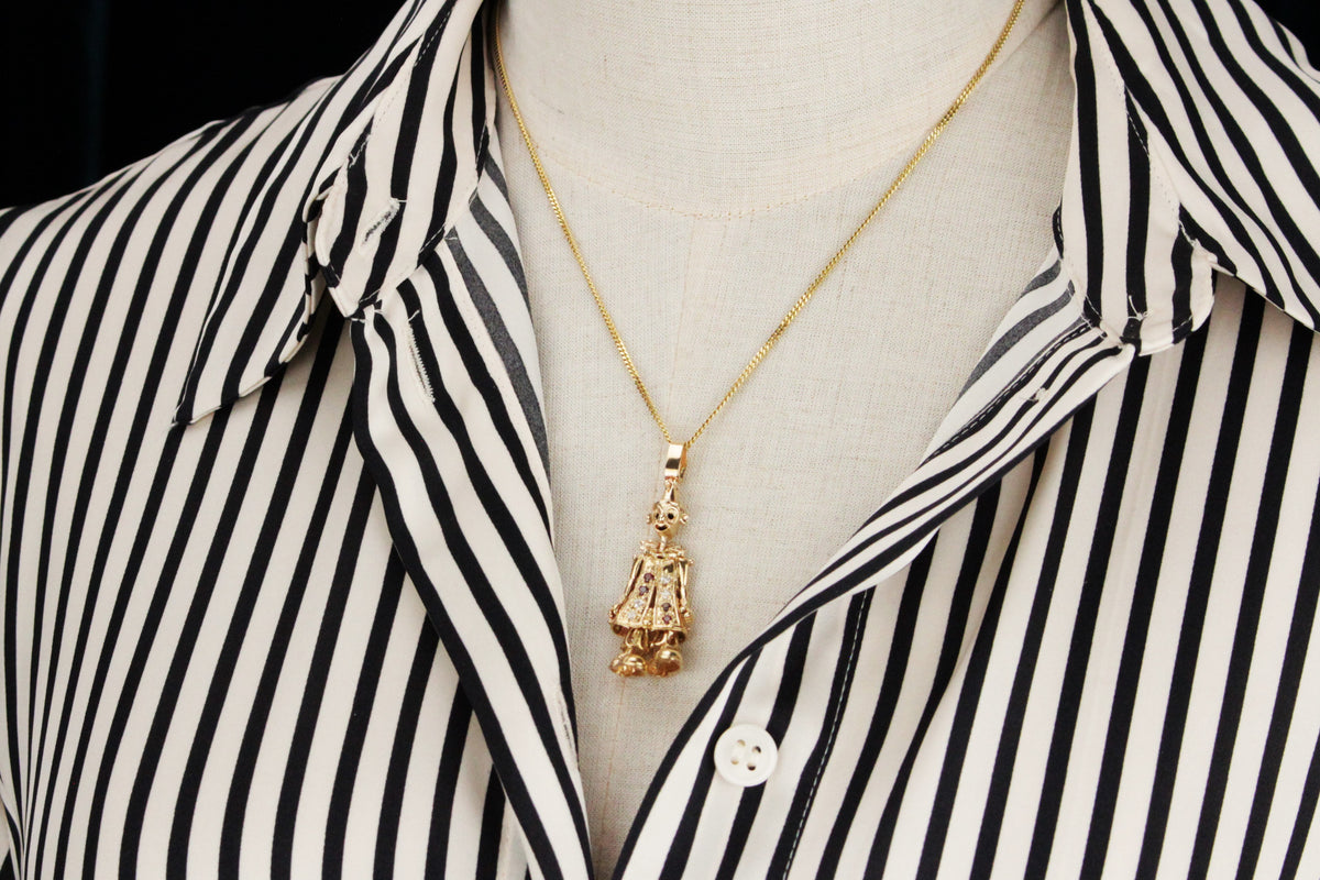 VINTAGE ESTATE GARNET & DIAMOND ARTICULATED CLOWN PENDANT 9ct GOLD