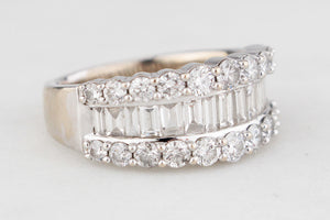 CONTEMPORARY 2ct DIAMOND RING 14ct WHITE GOLD
