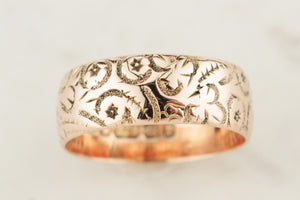 ANTIQUE VICTORIAN 1882 9ct GOLD FLORAL ETCHED BAND