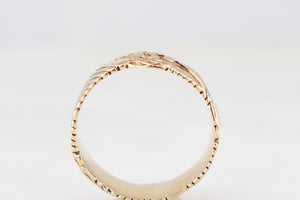 VINTAGE ETCHED BAND RING 9ct GOLD