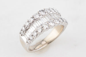 CONTEMPORARY 2ct DIAMOND RING 14ct WHITE GOLD