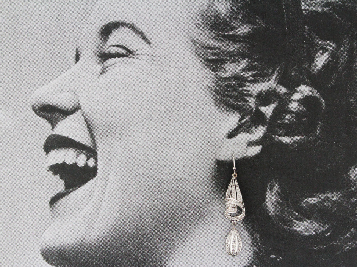 CONTEMPORARY DIAMOND EARRINGS 14ct WHITE GOLD