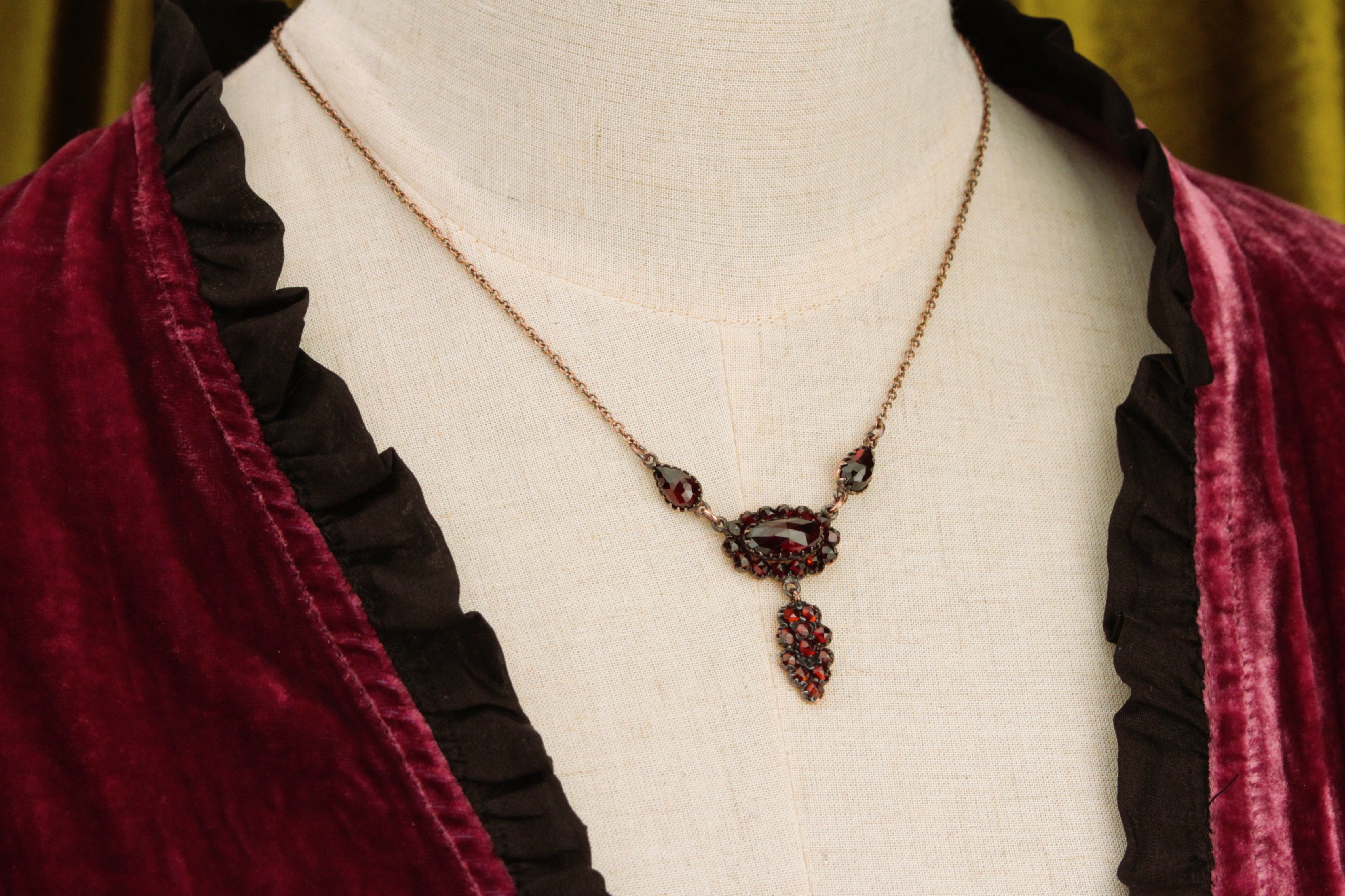 Victorian Bohemian Garnet Locket Necklace 9K Large Antique | Etsy | Fine  antique jewelry, Red garnet necklace, Locket
