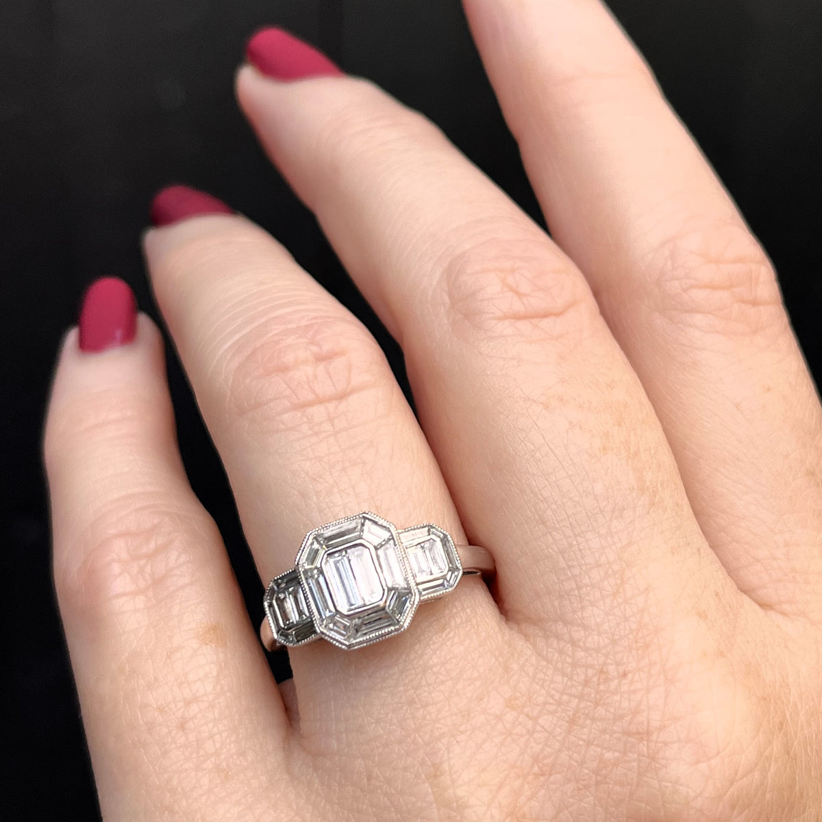 VINTAGE LATE ART DECO c1940 1.80ct DIAMOND CLUSTER RING 9ct WHITE GOLD