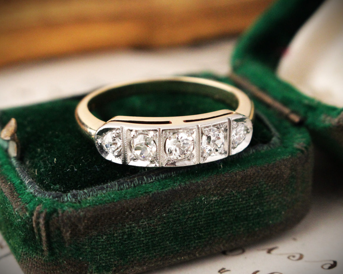 ANTIQUE ART DECO FIVE STONE .63ct  DIAMOND RING 14ct GOLD