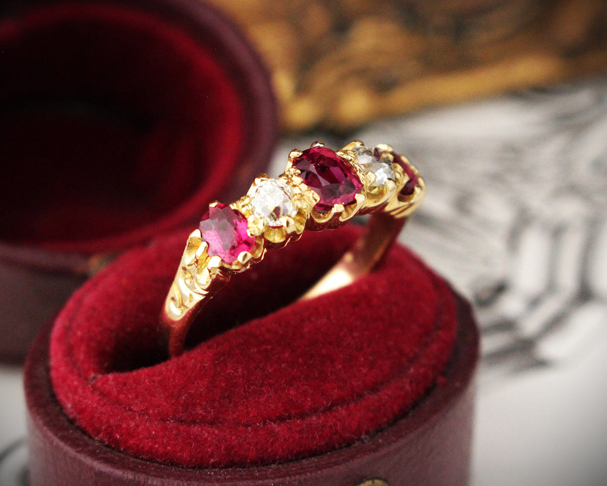 ANTIQUE EDWARDIAN RUBY &amp; DIAMOND RING 18ct GOLD