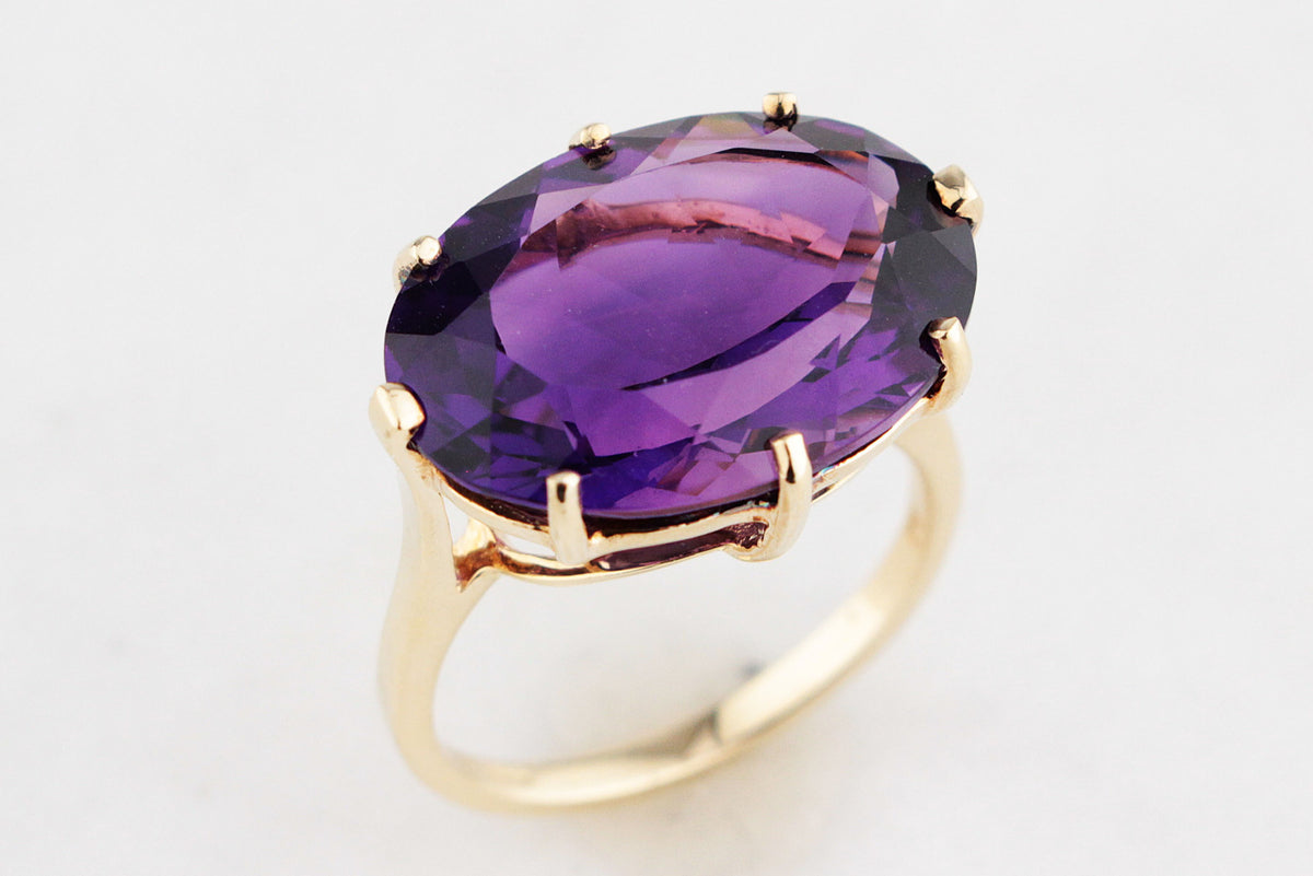 VINTAGE 11.90ct AMETHYST COCKTAIL RING 9ct GOLD