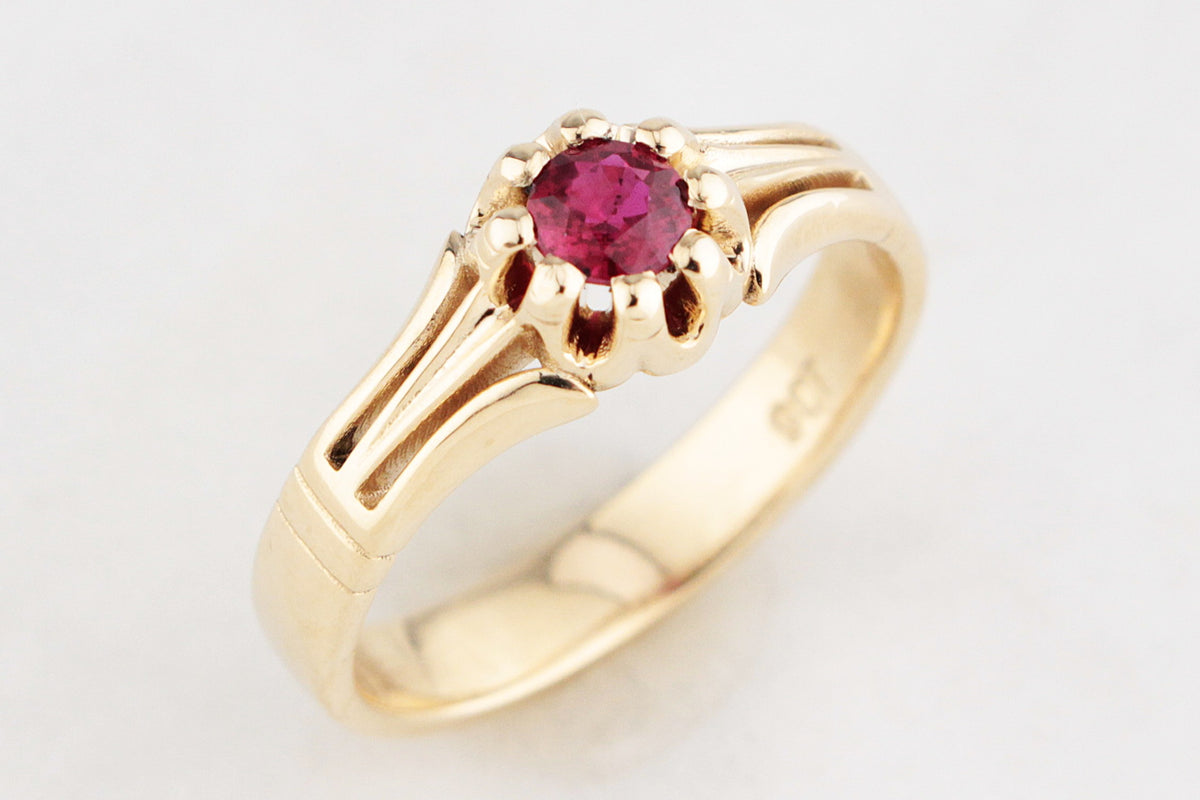 BESPOKE EDWARDIAN STYLE RUBY RING 9ct GOLD