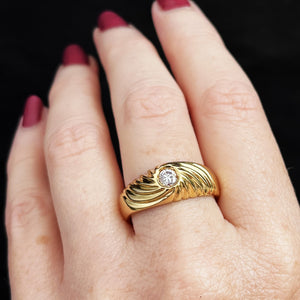 VINTAGE .25ct SOLITAIRE RING 18ct GOLD