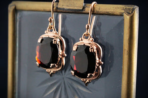 VINTAGE PYROPE GARNET EARRINGS 9ct GOLD