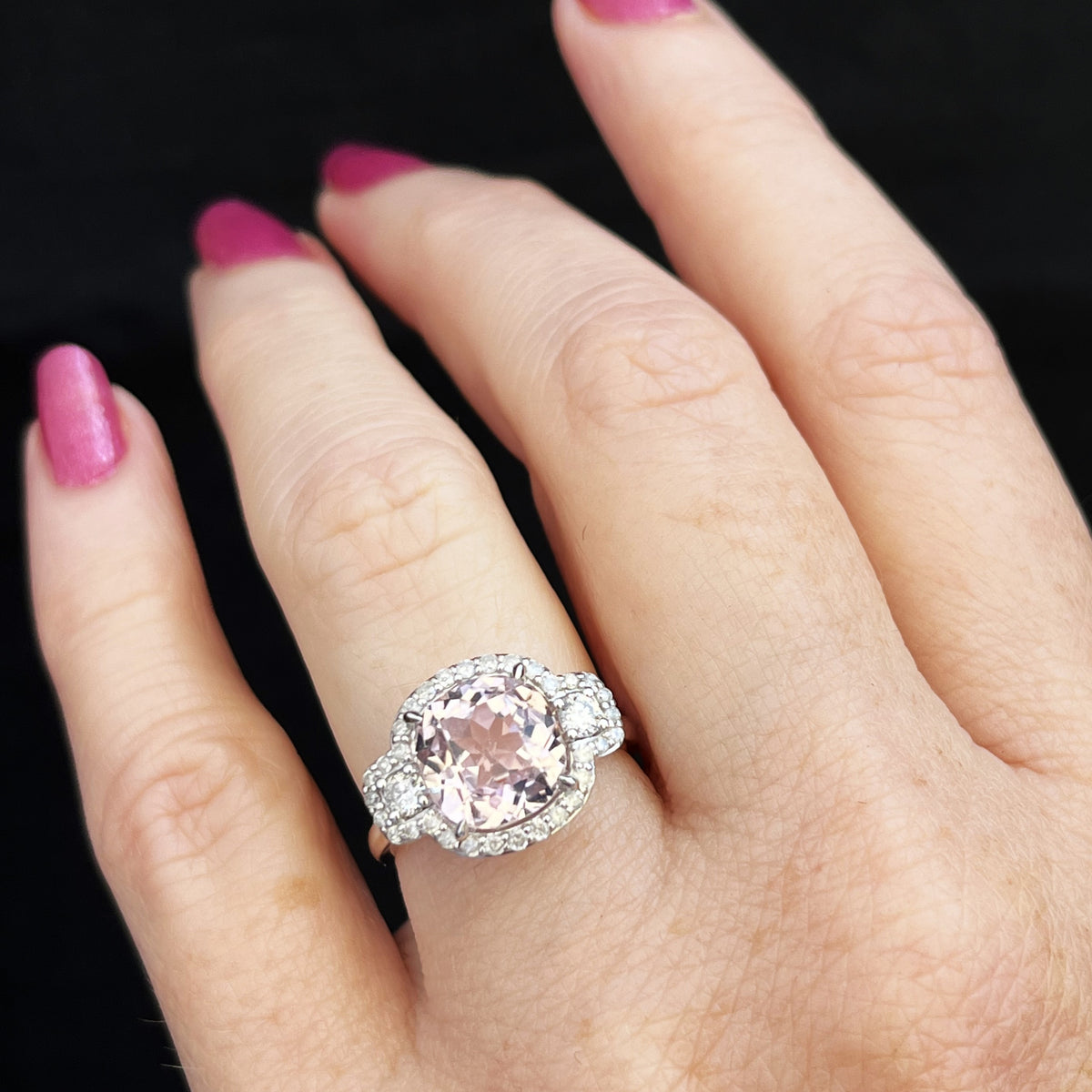 CONTEMPORARY KUNZITE &amp; DIAMOND RING 14ct GOLD