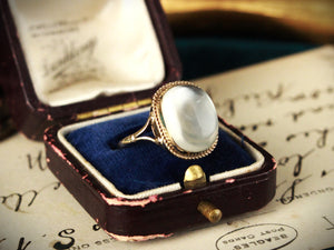 MID CENTURY MOONSTONE RING 9ct GOLD