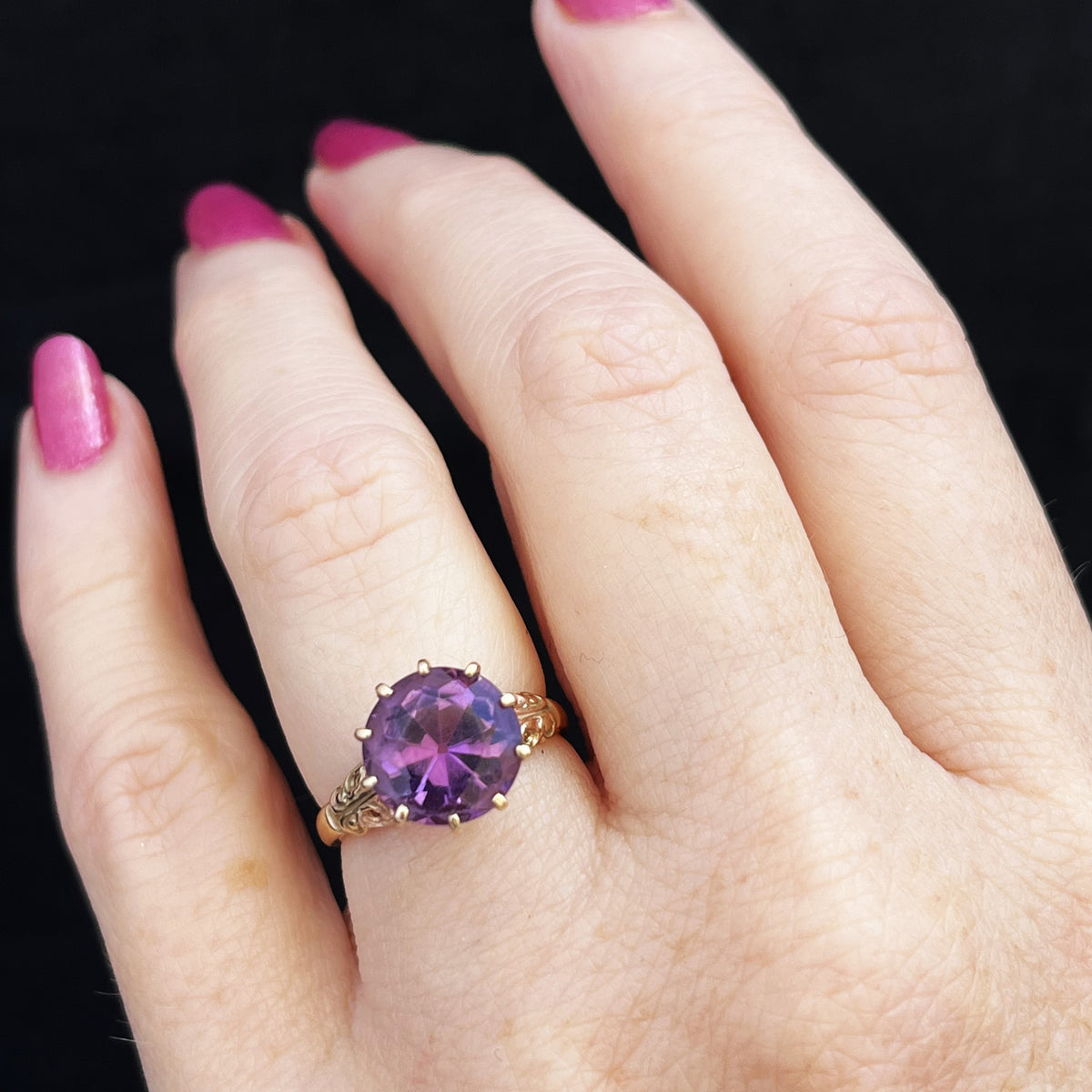 VINTAGE MID-CENTURY AMETHYST RING 9ct GOLD