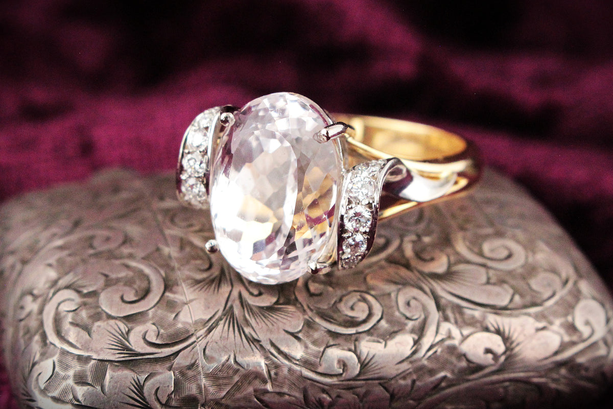 VINTAGE 7.90ct KUNZITE &amp; DIAMOND RING 18ct GOLD