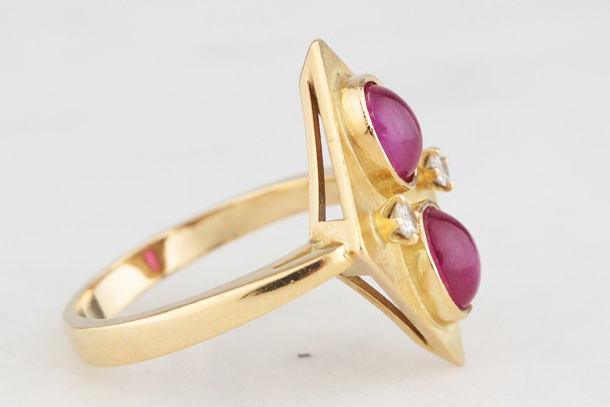 MID-CENTURY RUBY &amp; DIAMOND RING 18ct GOLD