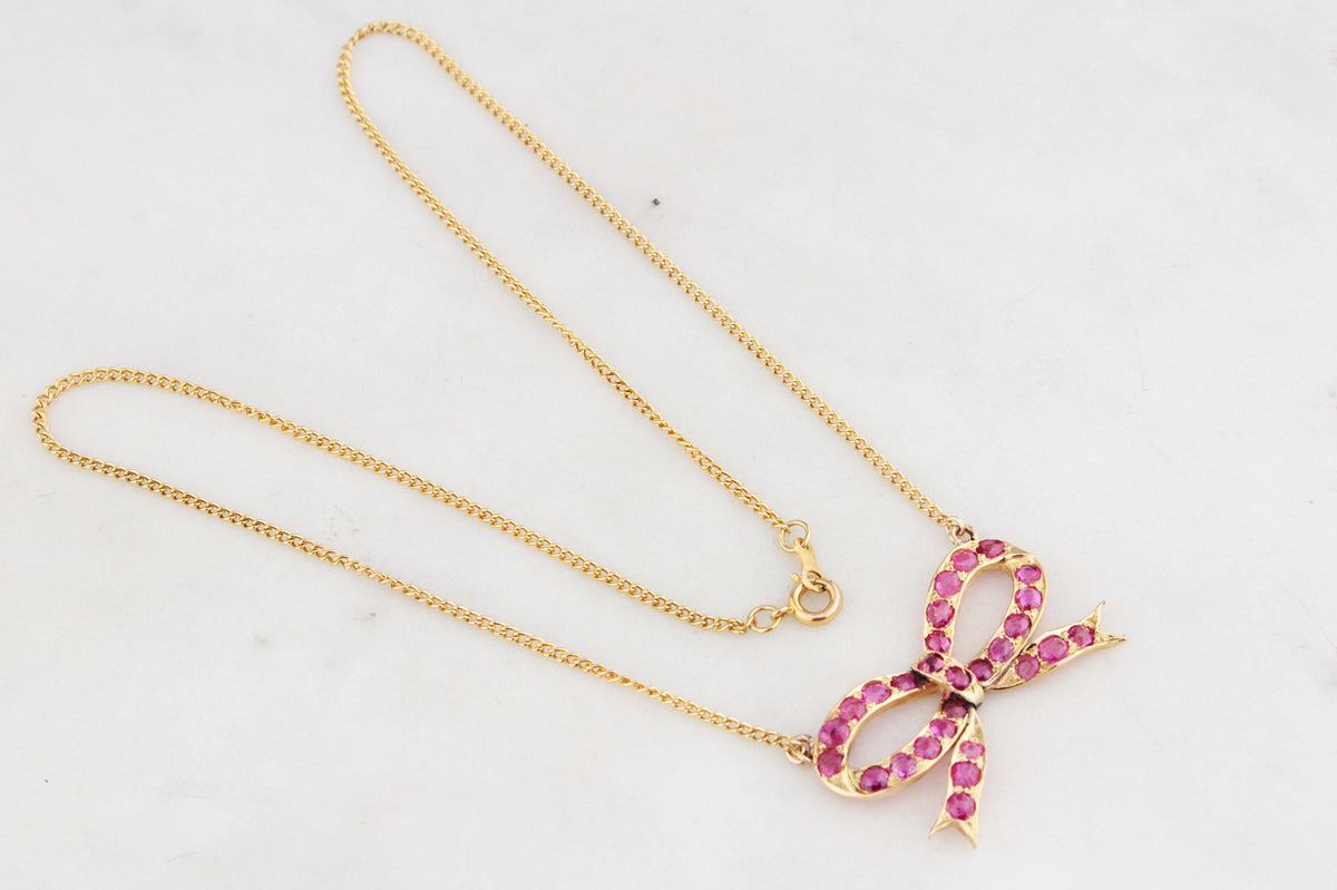 VINTAGE c1940 RUBY BOW NECKLACE 18ct GOLD