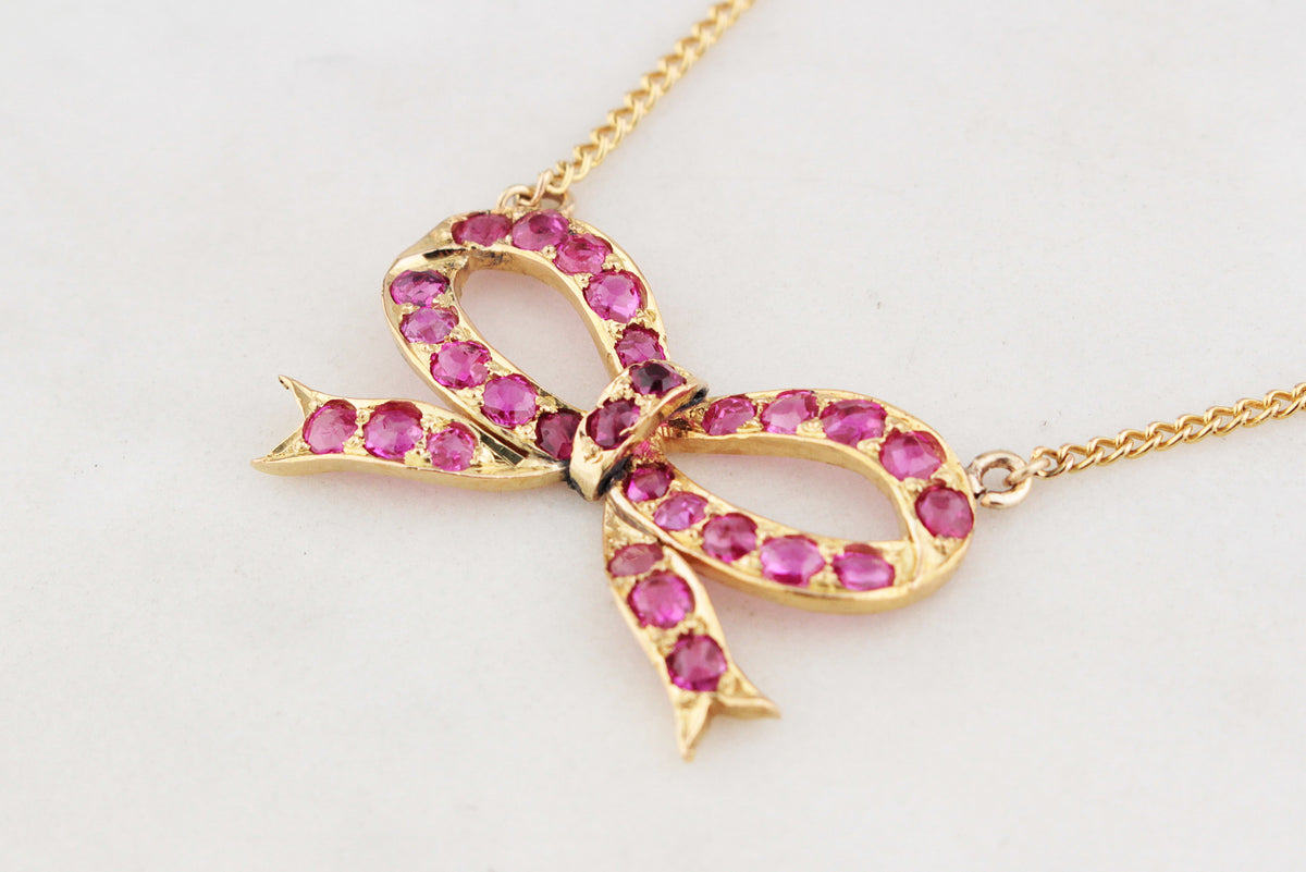 VINTAGE c1940 RUBY BOW NECKLACE 18ct GOLD