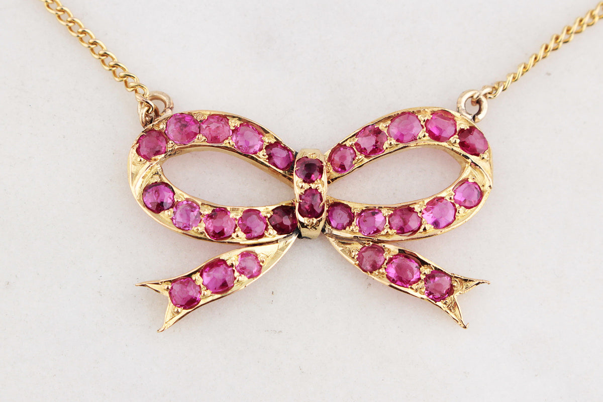 VINTAGE c1940 RUBY BOW NECKLACE 18ct GOLD