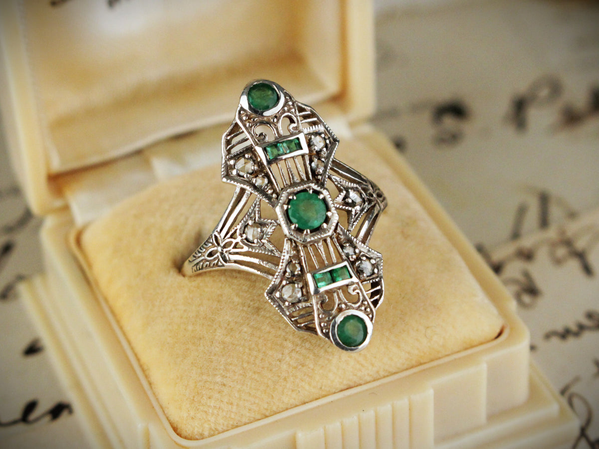 ANTIQUE ART DECO EMERALD &amp; DIAMOND RING 9ct GOLD