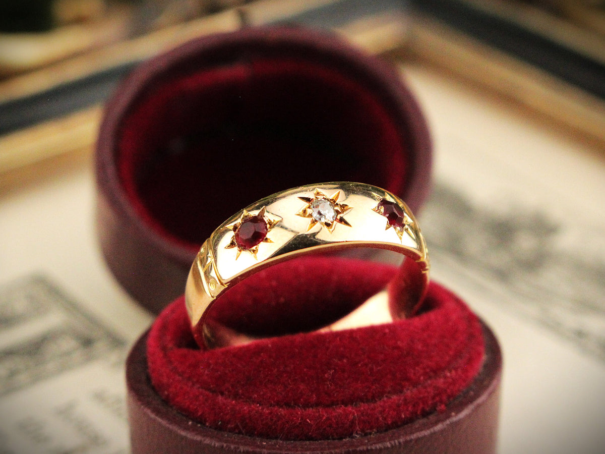 ANTIQUE STARBURST DIAMOND &amp; RUBY RING 15ct GOLD