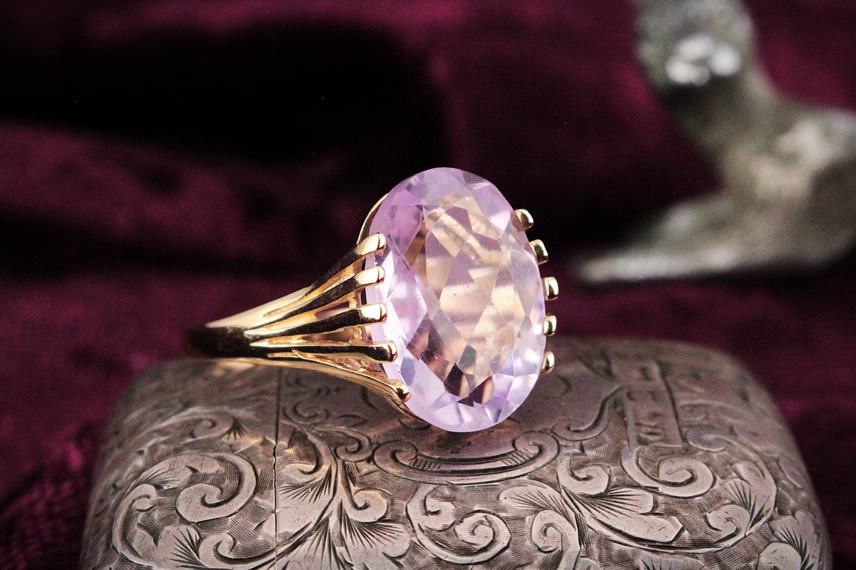 MID-CENTURY ROSE-DE-FRANCE AMETHYST COCKTAIL RING 9ct GOLD