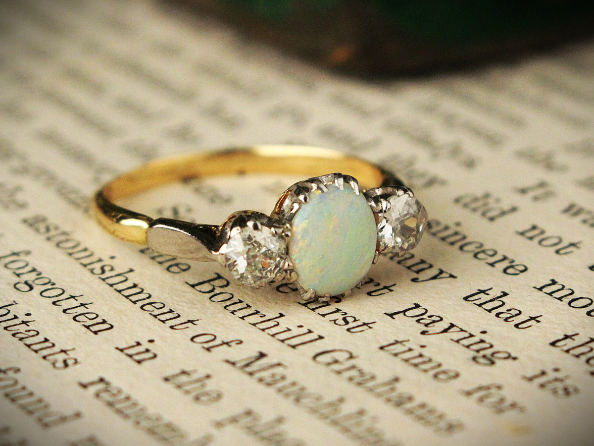 ANTIQUE SOLID OPAL &amp; DIAMOND TRILOGY 18ct GOLD &amp; PLATINUM