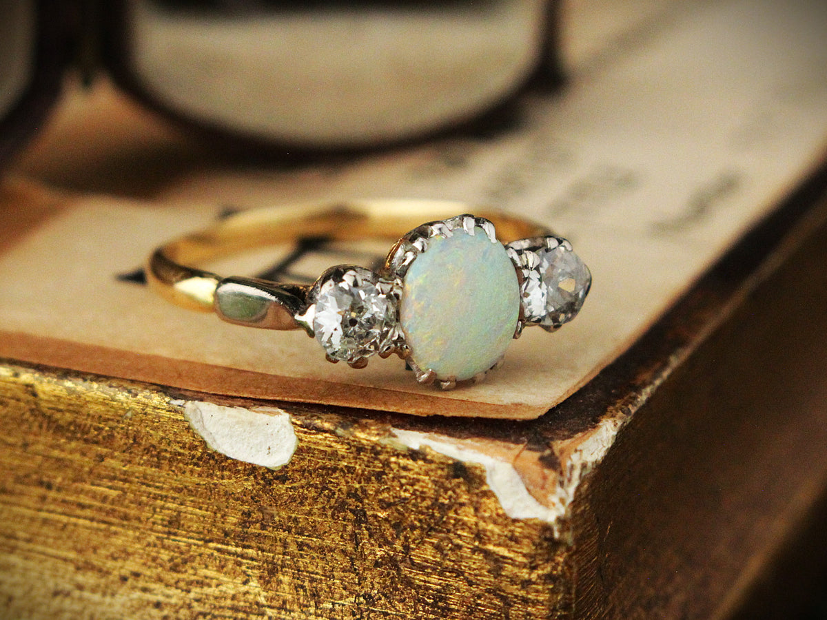 ANTIQUE SOLID OPAL &amp; DIAMOND TRILOGY 18ct GOLD &amp; PLATINUM