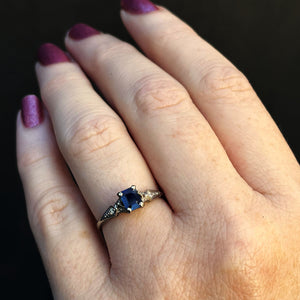 ANTIQUE ART DECO c1920 SAPPHIRE & DIAMOND RING 18ct GOLD