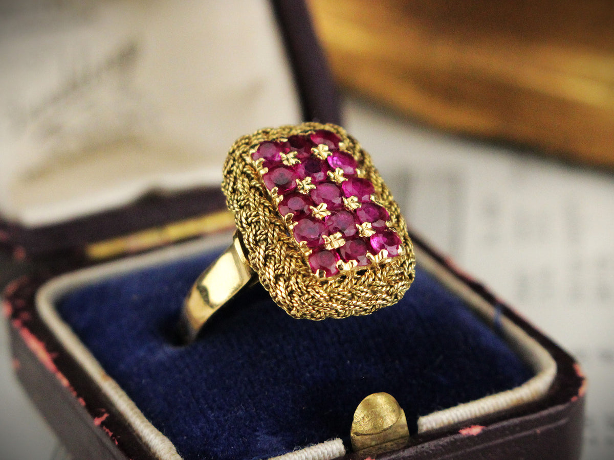 MID-CENTURY RUBY RING 18ct YELLOW GOLD