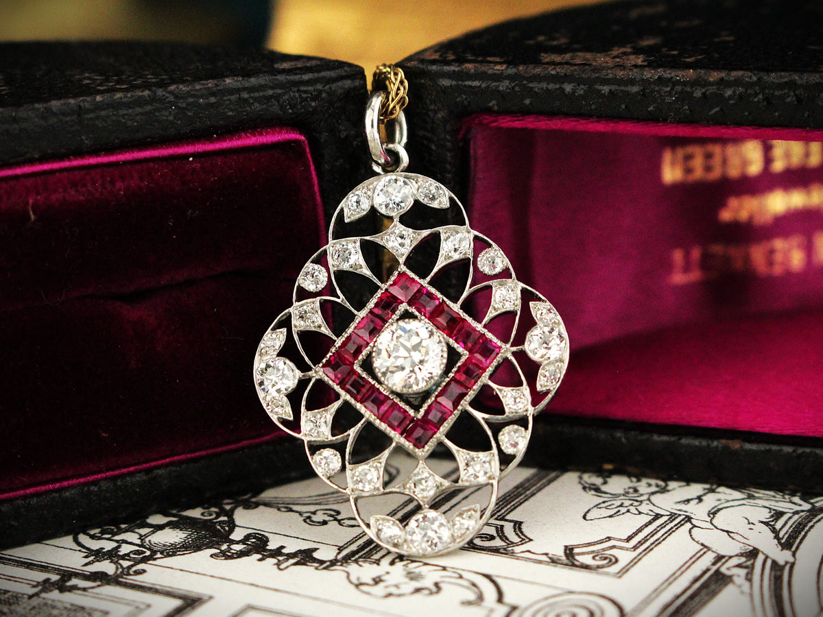 ANTIQUE EDWARDIAN PLATINUM DIAMOND &amp; RUBY PENDANT