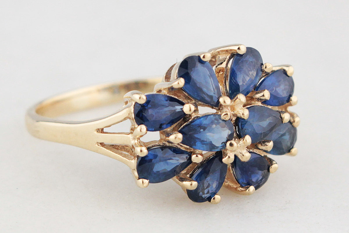 VINTAGE 2ct SAPPHIRE CLUSTER RING 9ct GOLD