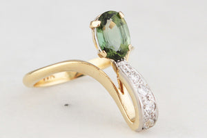 VINTAGE c1940’s SAPPHIRE & DIAMOND RING 18ct GOLD