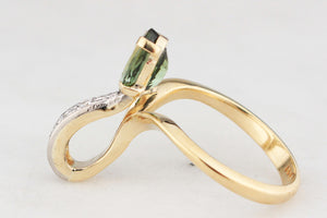 VINTAGE c1940’s SAPPHIRE & DIAMOND RING 18ct GOLD