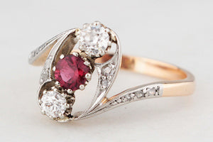 ANTIQUE ART NOUVEAU DIAMOND & RUBY RING 14ct GOLD