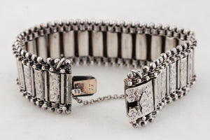 VICTORIAN 1880 ENGLISH STERLING SILVER BRACELET