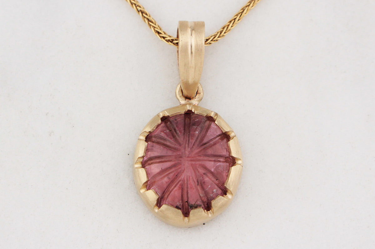BESPOKE 5.80ct CARVED TOURMALINE PENDANT 9ct GOLD