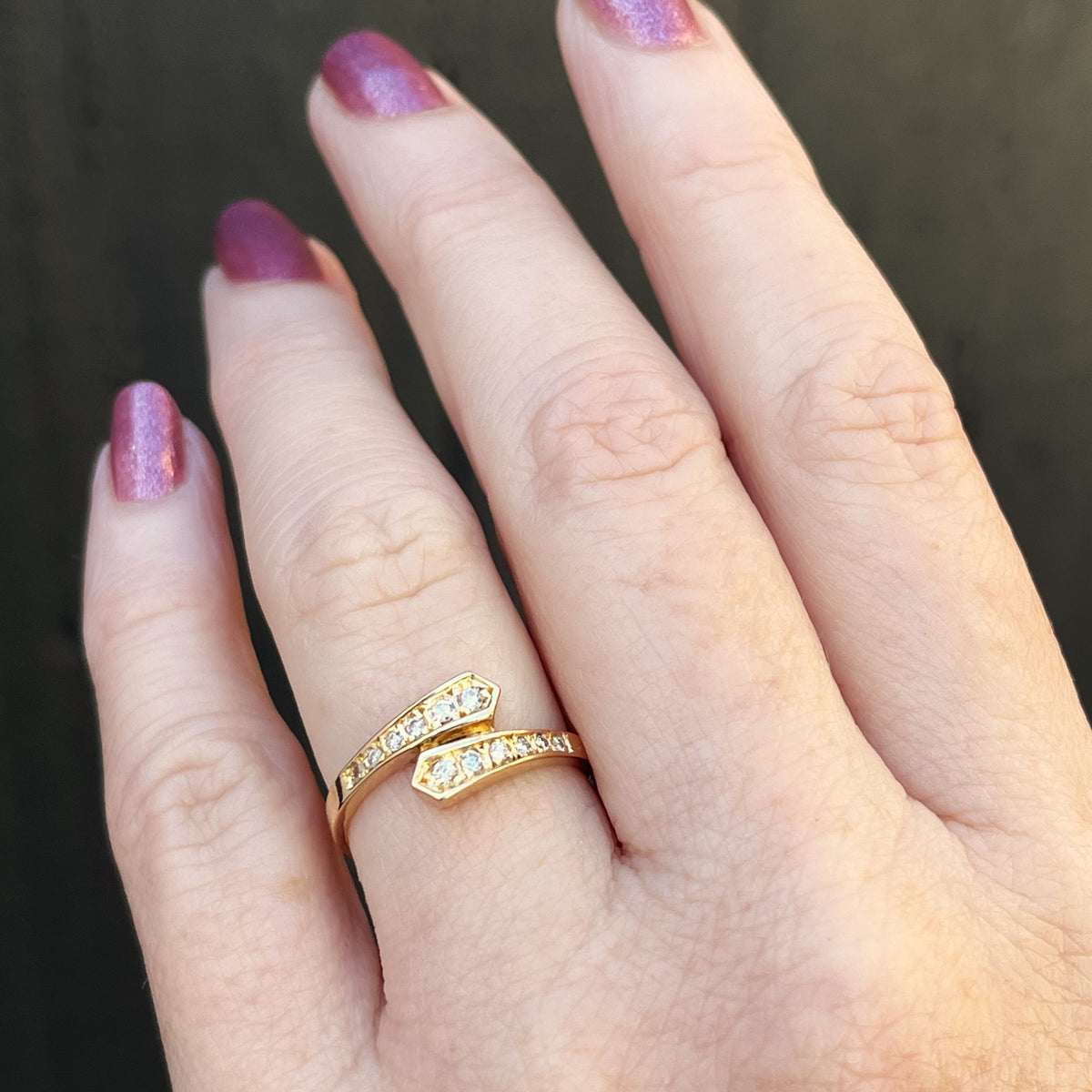 RETRO ESTATE DIAMOND SNAKE CROSS OVER BAND 14ct YELLOW GOLD