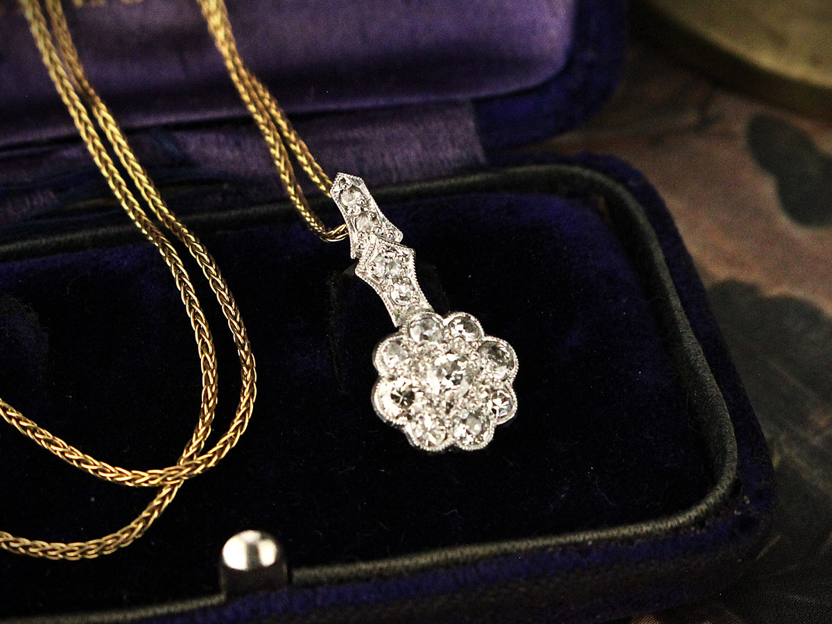 ANTIQUE EDWARDIAN DAISY DIAMOND PENDANT 18ct GOLD