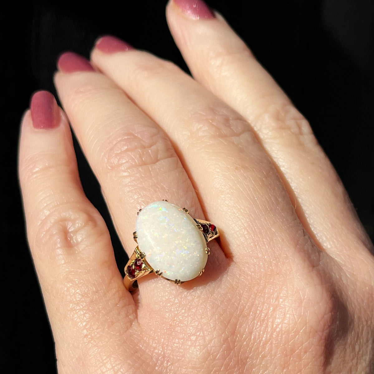 RETRO MID CENTRUY OPAL &amp; GARNET RING 14ct GOLD