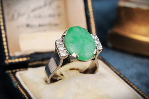 VINTAGE c1940 5ct JADE & DIAMOND RING 18ct GOLD