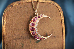 RETRO RUBY & DIAMOND CRESCENT MOON PENDANT 9ct GOLD