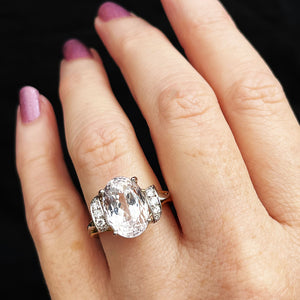VINTAGE 7.90ct KUNZITE & DIAMOND RING 18ct GOLD
