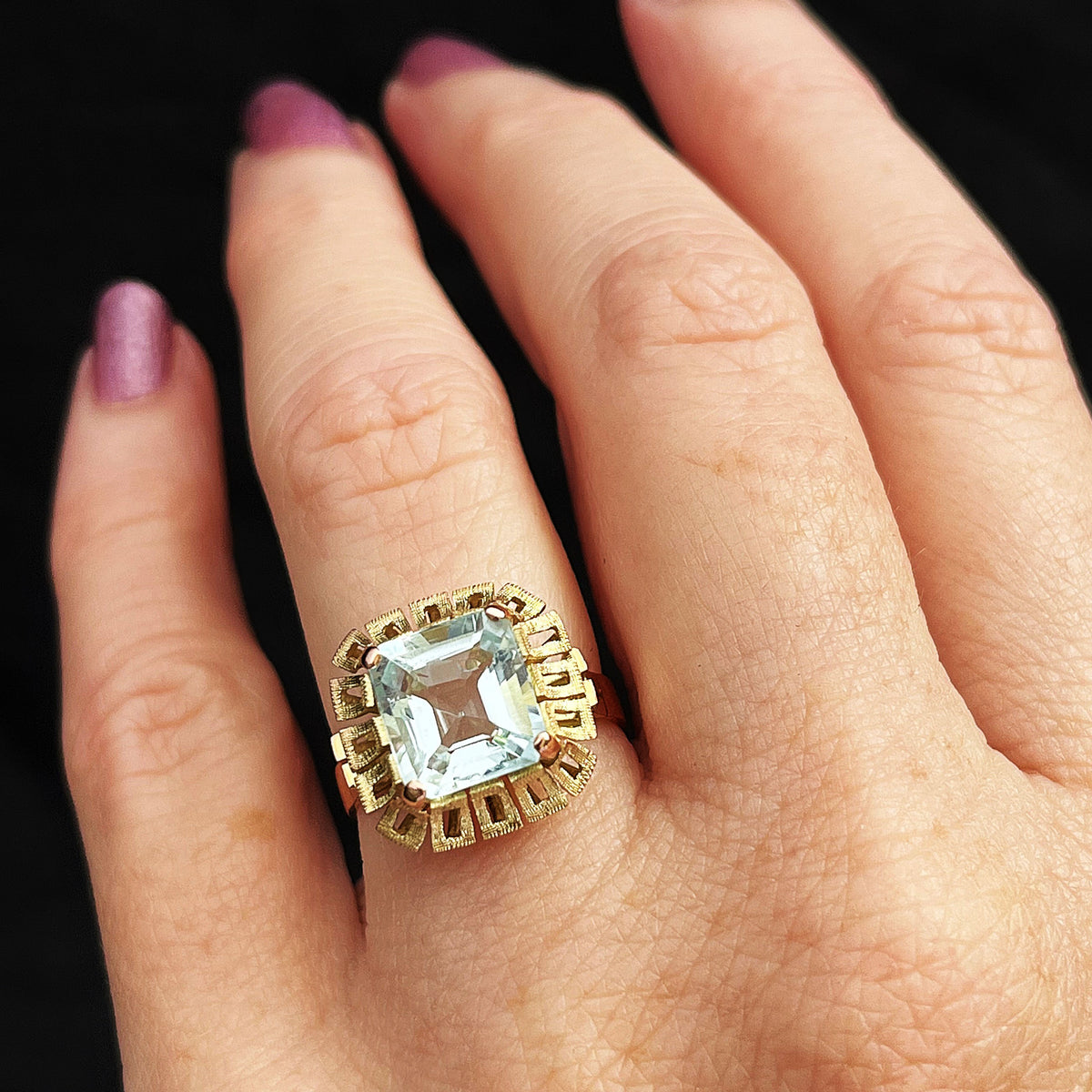 MID-CENTURY 3ct AQUAMARINE RING 9ct GOLD