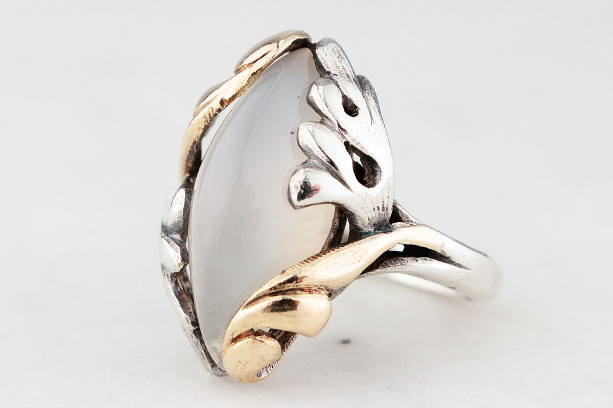 VINTAGE MID CENTURY CHALCEDONY RING 14ct GOLD AND STERLING SILVER