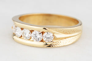 CONTEMPORARY FRENCH .85ct FIVE STONE DIAMOND RING