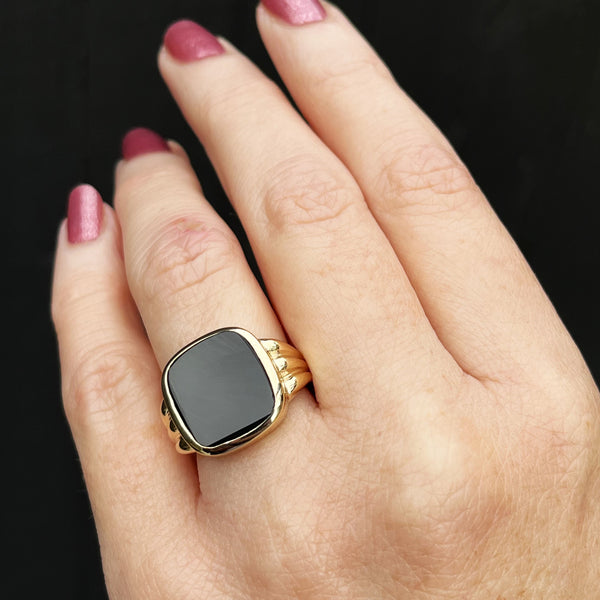 Saint K Rouge black onyx signet 2024 ring