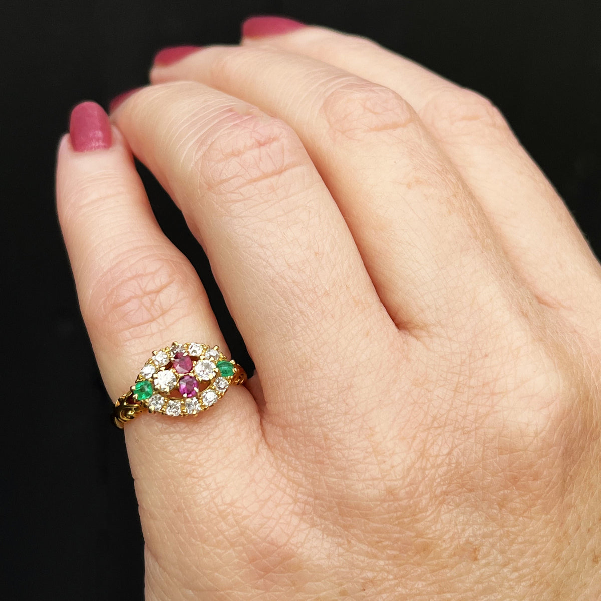 ANTIQUE LATE VICTORIAN 1889 DIAMOND RUBY &amp; EMERALD RING 18ct GOLD