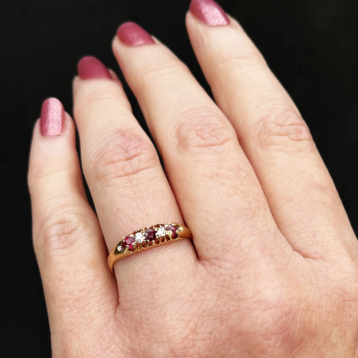 ANTIQUE EDWARDIAN c1900 RUBY & DIMAOND RING 18ct  GOLD