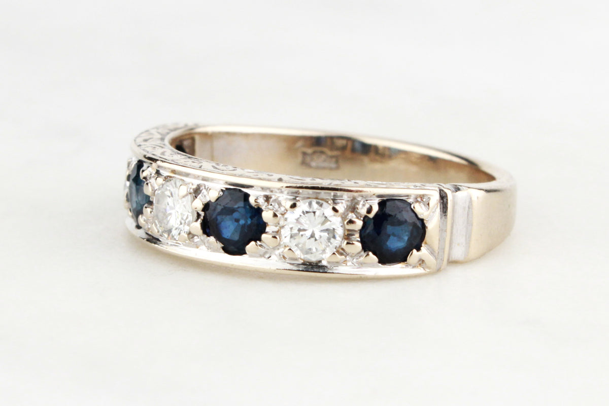 RETRO SAPPHIRE &amp; DIAMOND HALF HOOP RING 18ct GOLD